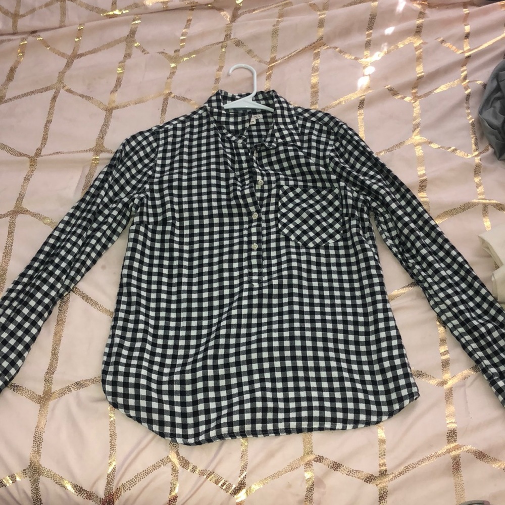 Button down/pullover shirt
